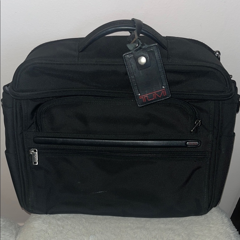 TUMI Classic Black Briefcase/computer bag